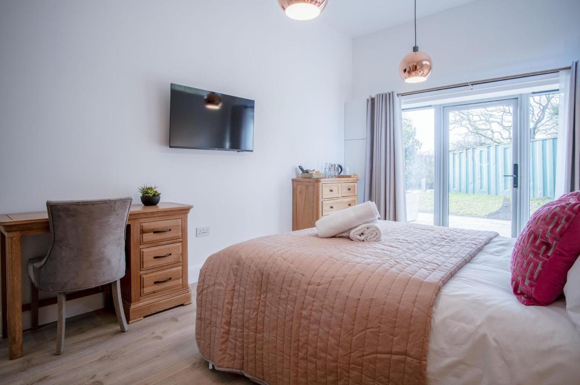 Suite 12 - Sleeping Giant Hotel - Pen Y Cae Inn Brecon Kültér fotó