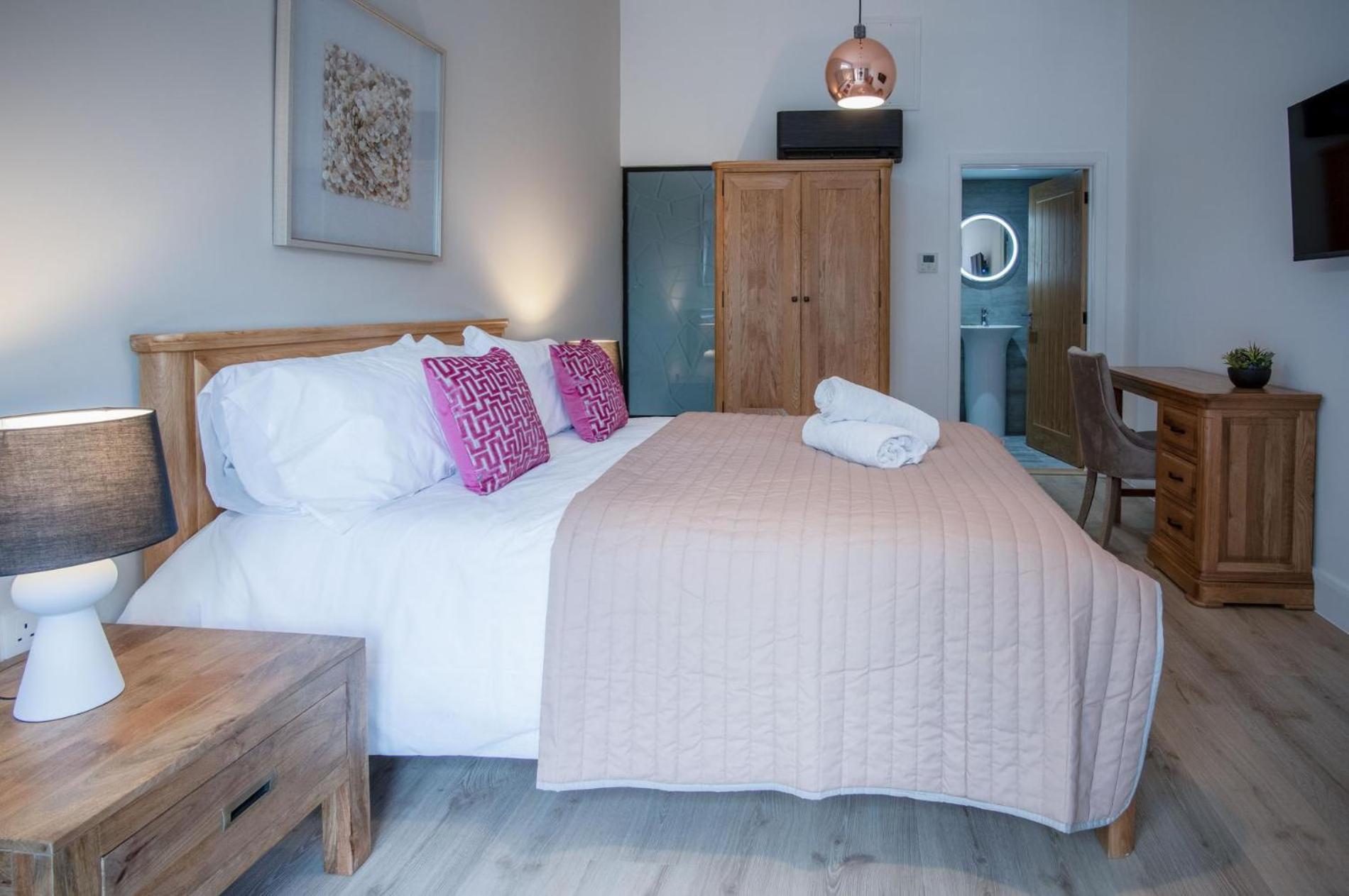 Suite 12 - Sleeping Giant Hotel - Pen Y Cae Inn Brecon Kültér fotó